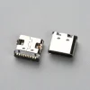 7.BUSF16B3M1114 USB TYPE C 16P 母座 板上型SMT 四脚插板