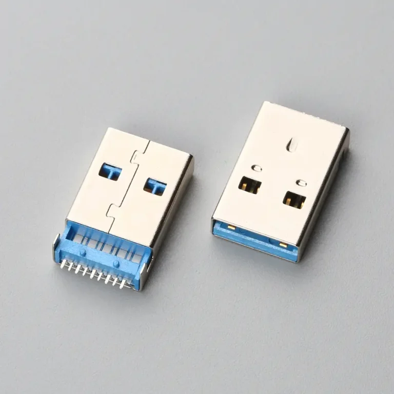 37.BUSM092L2N1196 USB3.0 AM 沉板式SMT H=3.20mm