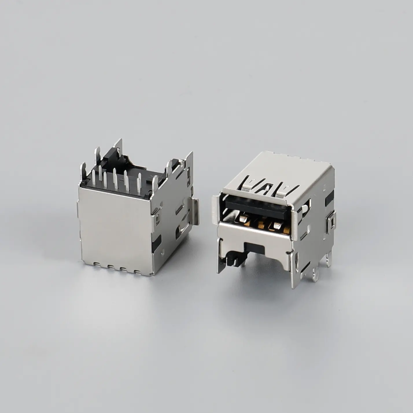 BUSF09B3N62175 USB 3.0 AF H15.44 RIGHT ANGLE DIP直脚